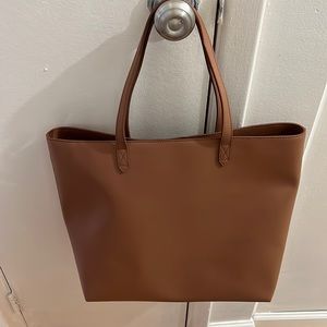 The Transport Tote: Vegan-Friendly Cactus Edition Madewell